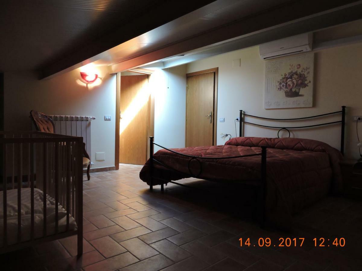 Casa Cardarella Pensionat Beroide Exteriör bild