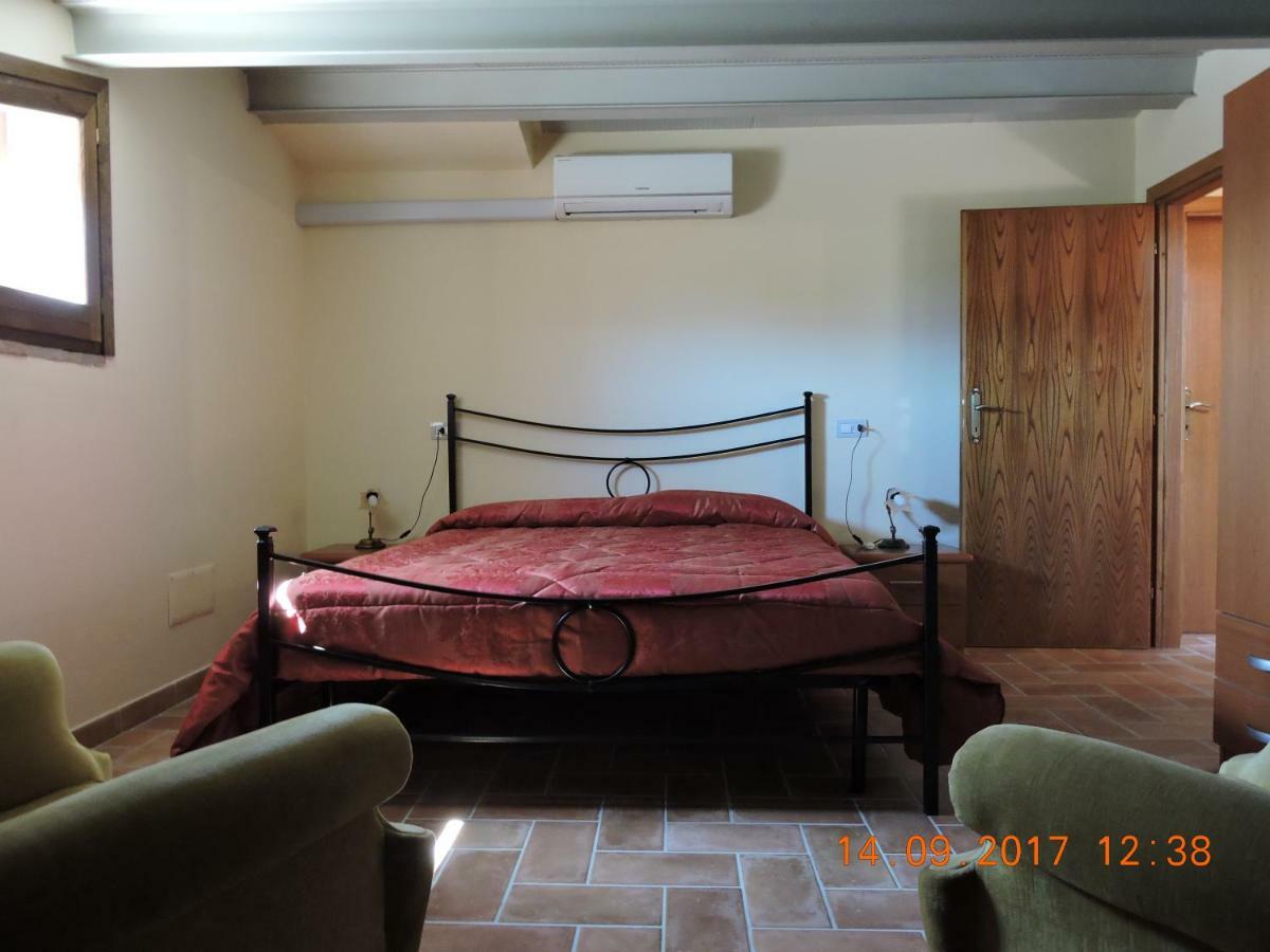 Casa Cardarella Pensionat Beroide Exteriör bild